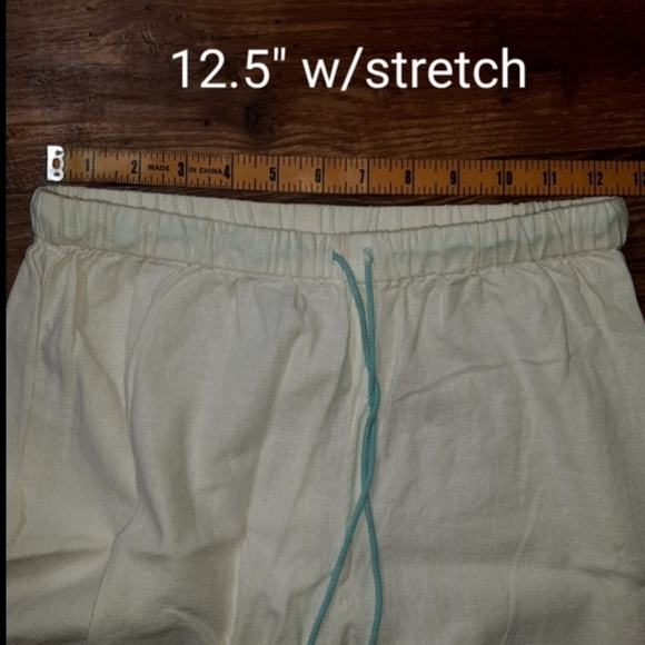 LINEN - EMBROIDERED LINEN CAPRI SMALL           c - Picture 5 of 8